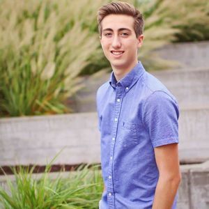 Meet your Posher, Christian